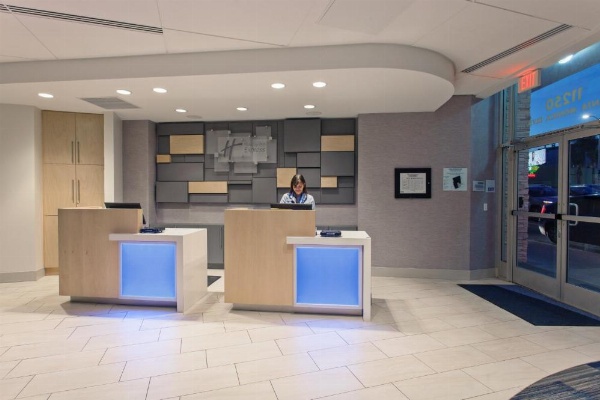 Holiday Inn Express West Los Angeles-Santa Monica, an IHG Hotel image 17